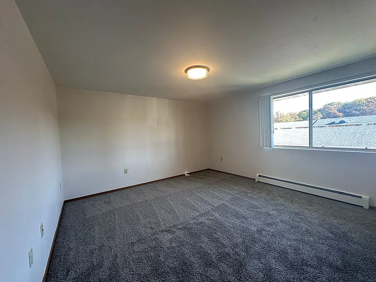2705 Humboldt Rd — Photo 11