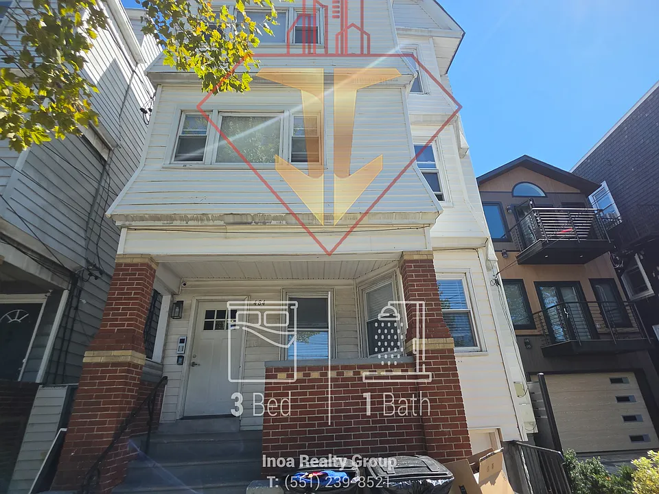 484 Kennedy Blvd #3B