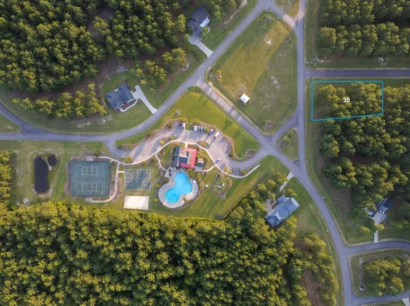 586 Mill Creek Drive, Minnesott Beach, NC 28510