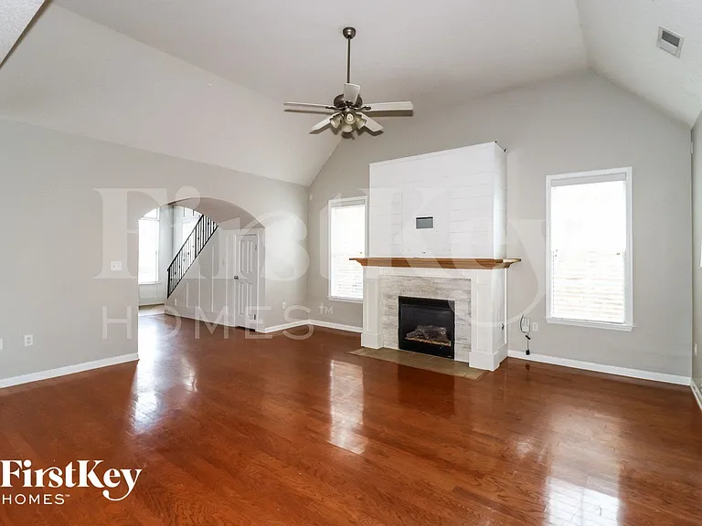4946 Indian Walk Ln — Photo 4