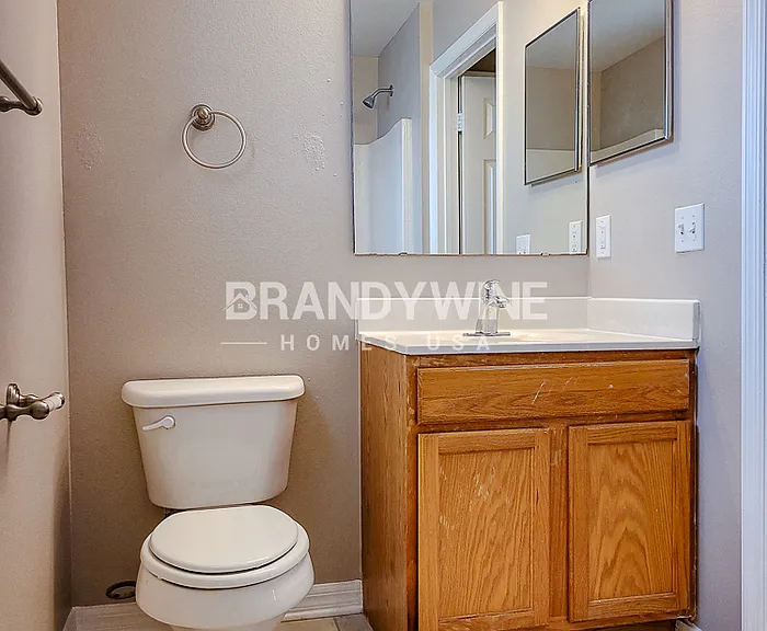 2564 Courtland Blvd — Photo 34