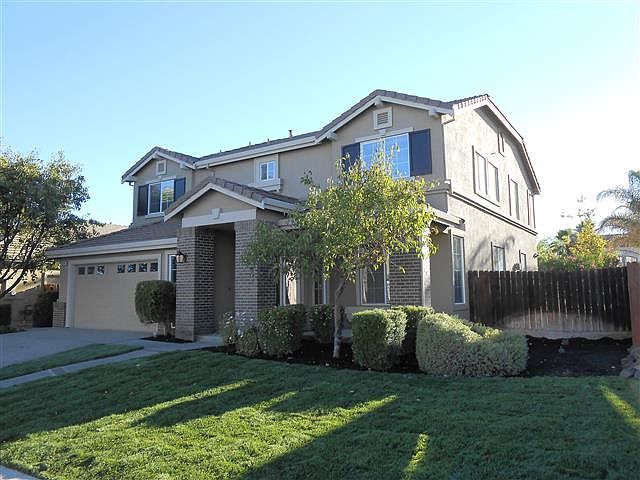 1st image of 2209 Hampshire Dr