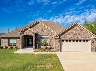 5703 Hummingbird Ln, Jacksonville, AR 72076