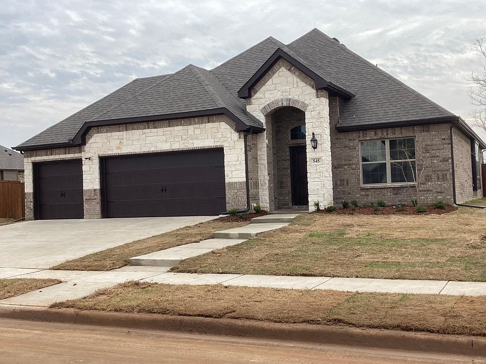 1st image of 545 Redbud Dr