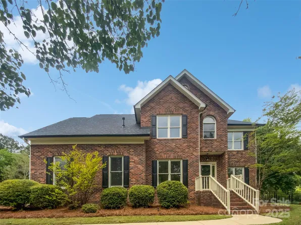 1121 Setter Ln SE, Concord, NC 28025