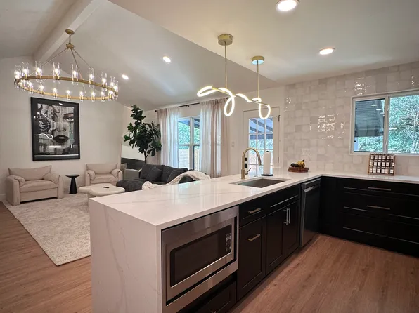 2602 Market Garden Ln, Austin, TX 78745
