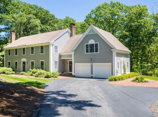 35 Stonegate Rd, Cape Elizabeth, ME 04107