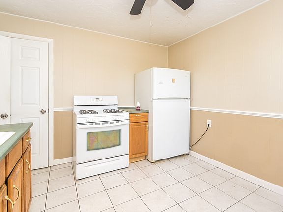 5th image of 60-62 Alder St