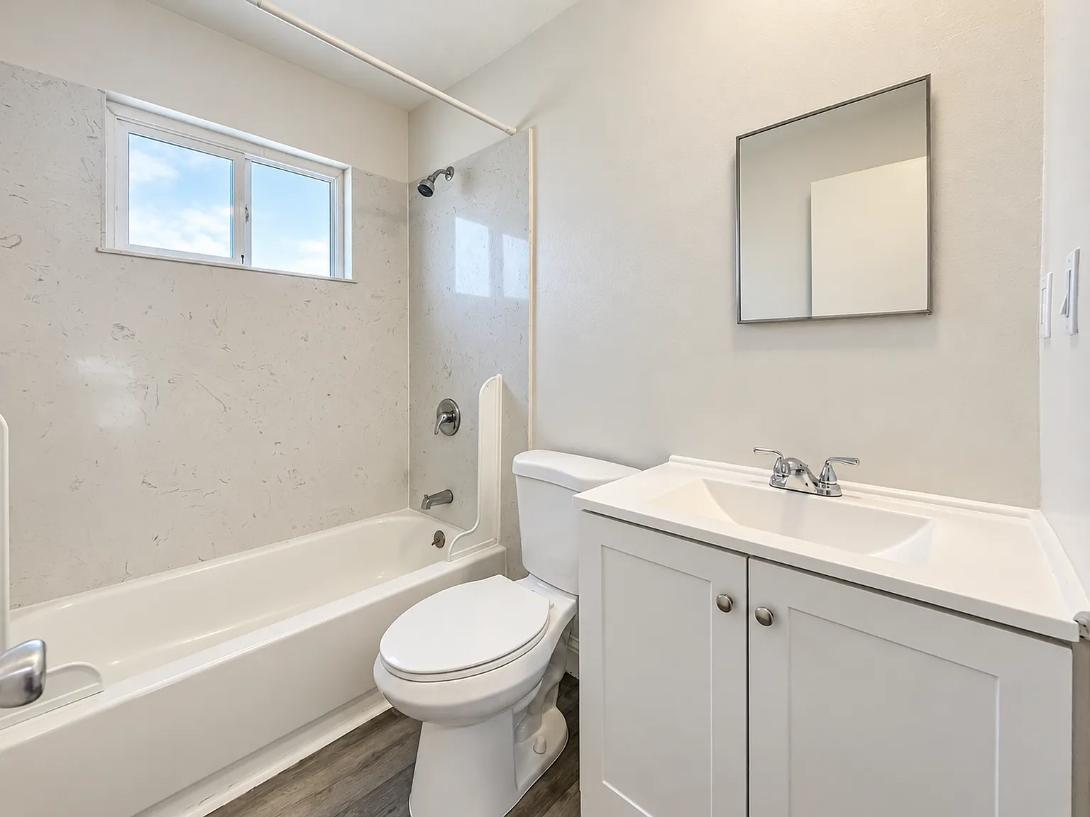 Oak Ridge Apartments — Photo 4