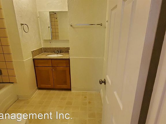 3rd image of 3384 1/2 Barham Blvd