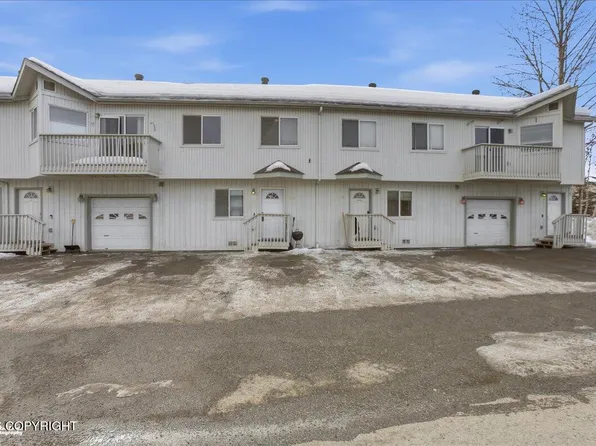 7430 Meadow St #7F, Anchorage, AK 99507