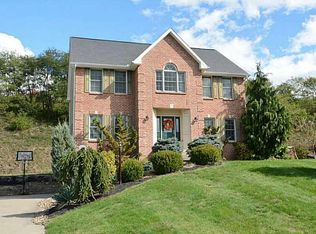329 Fieldbrook Dr, Washington, PA 15301