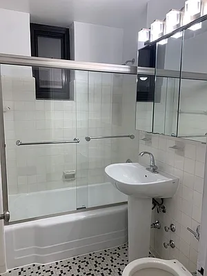 Rented by Urban Real Estate Inc | media 18