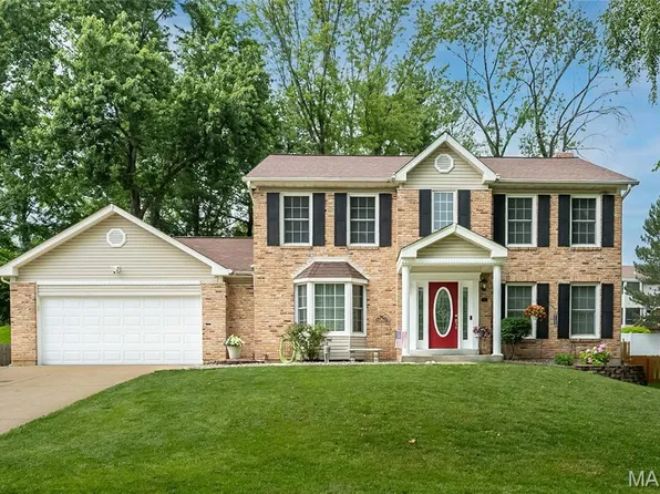 313 Booth Bay Ct, Saint Charles, MO 63304