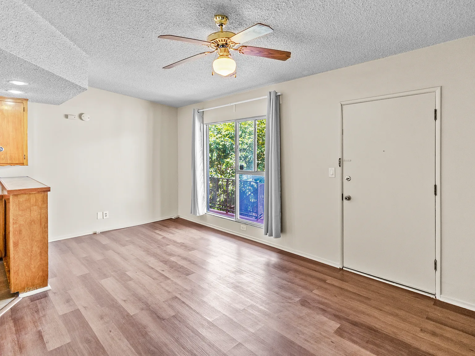 1 bed, 580 sqft, $1,725 — Photo 3