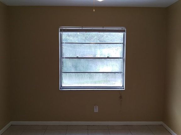 5th image of 3819 Riverhills Dr