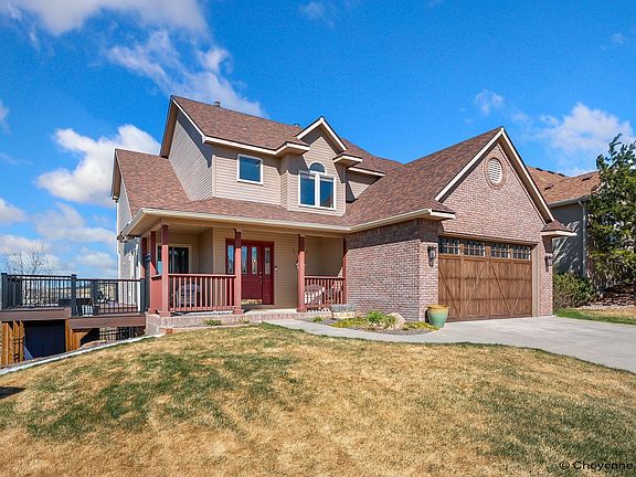 2nd image of 5808 Crestridge Dr