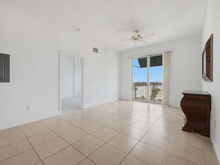610 Clematis St #804 — Photo 16