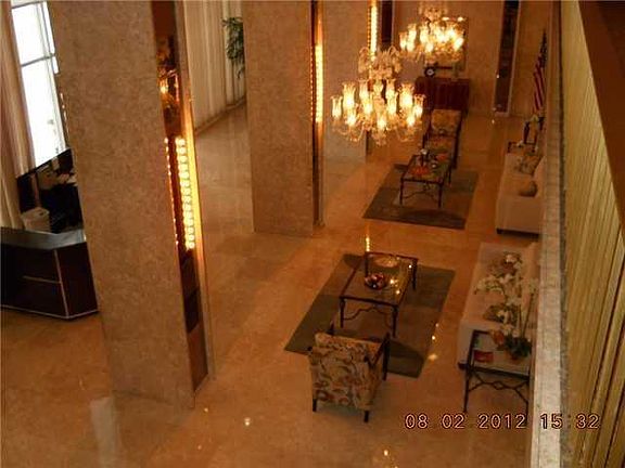 5th image of 4020 Galt Ocean Dr APT 607