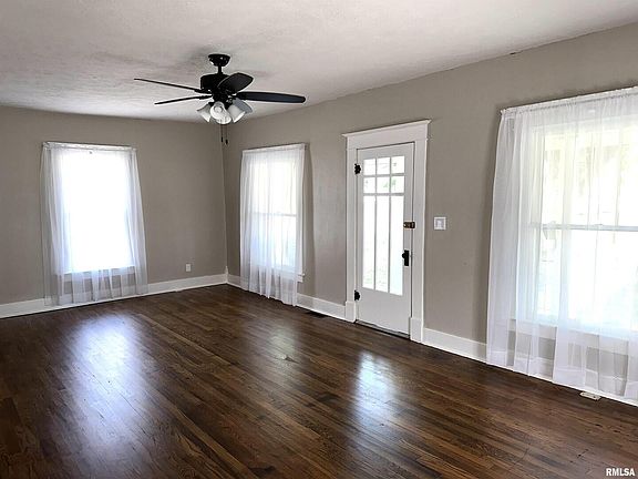 5th image of 404 E Park St