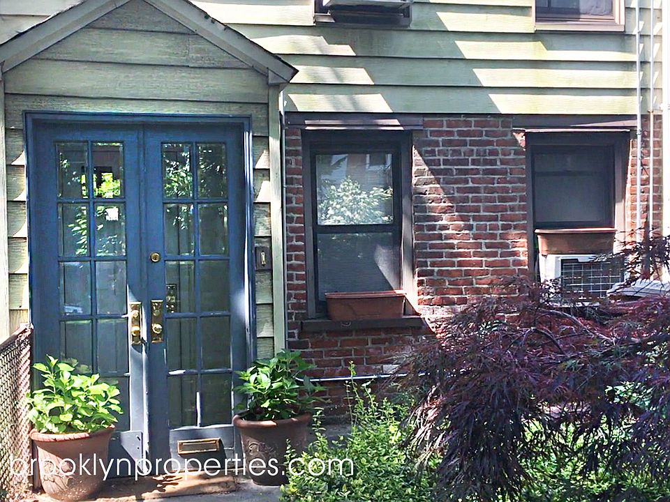 1st image of 442 11th St #1
