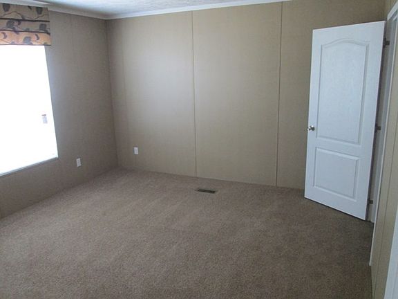 3rd image of 7511 Grandview Ridge Dr #220