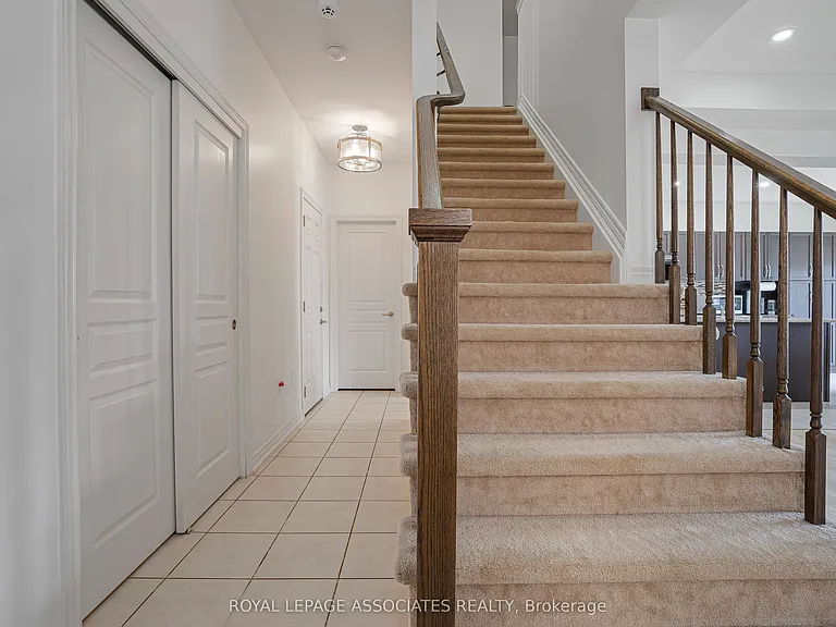 6117 Eaglewood Dr — Photo 4