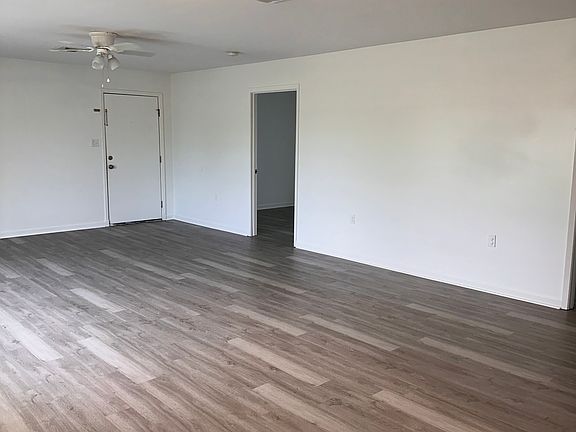 3rd image of 225 Bayou Vista Dr #C