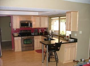 9415 N Camino Vista Ln, Phoenix, AZ 85028