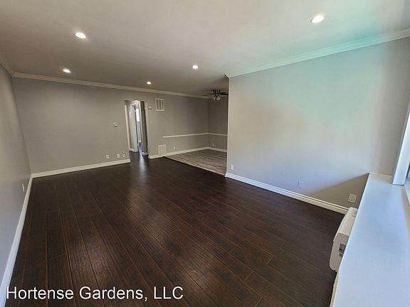 4th image of 10840 Hortense St APT 16