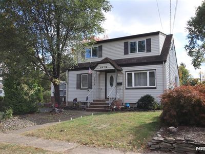28-12 Sherman Pl, Fair Lawn, NJ, 07410
