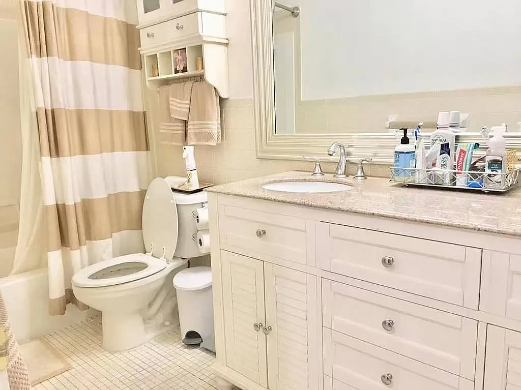 2 bed, 1018 sqft, $1,600 — Photo 4
