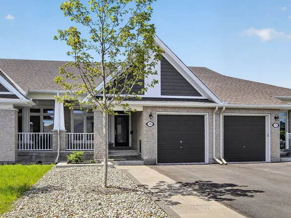 203 Maygrass Way, Ottawa, ON K2S 2K5