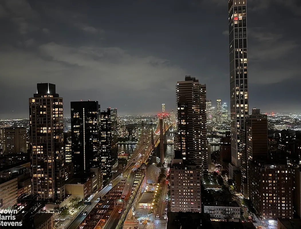 300 East 59th Street #3506 in Sutton Place, Manhattan | StreetEasy