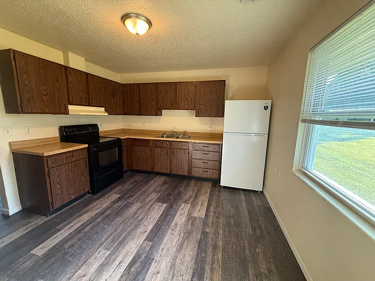 810 N 2nd St #3 — Photo 1