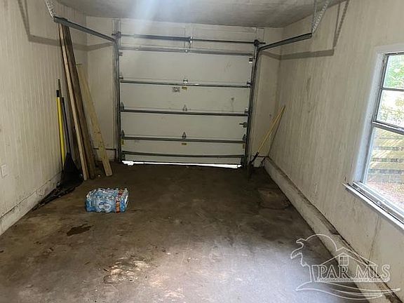 5th image of 6127 Patricia Ave