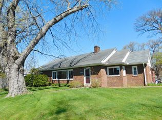 3108 Oakdale Pkwy, Erie, PA 16505