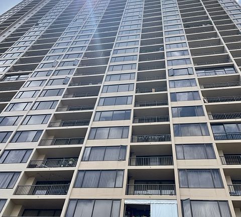 2nd image of 411 Hobron Ln APT 3102