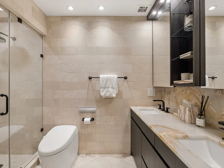 721 5th Ave #34EF — Photo 12
