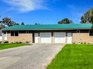 1005 Leelanau Ave #1, Frankfort, MI 49635