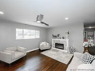 6547 E 26th Ct — Photo 6