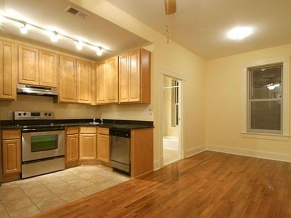 5th image of 4143-45 Manchester Ave #B