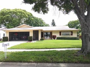 2110 Malcolm Dr, Palm Harbor, FL 34684