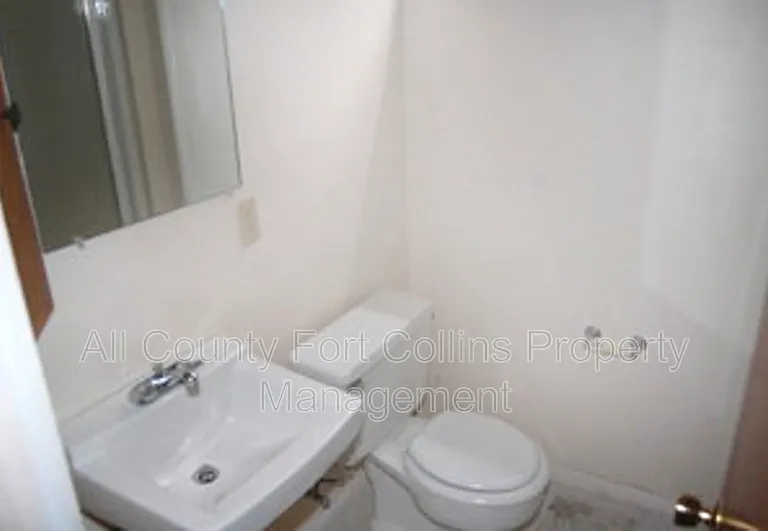 1516 Brentwood Dr — Photo 12