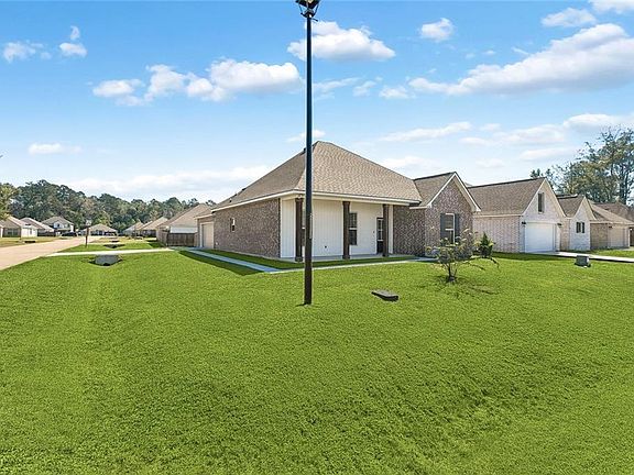 2nd image of 75538 Joyce Dr