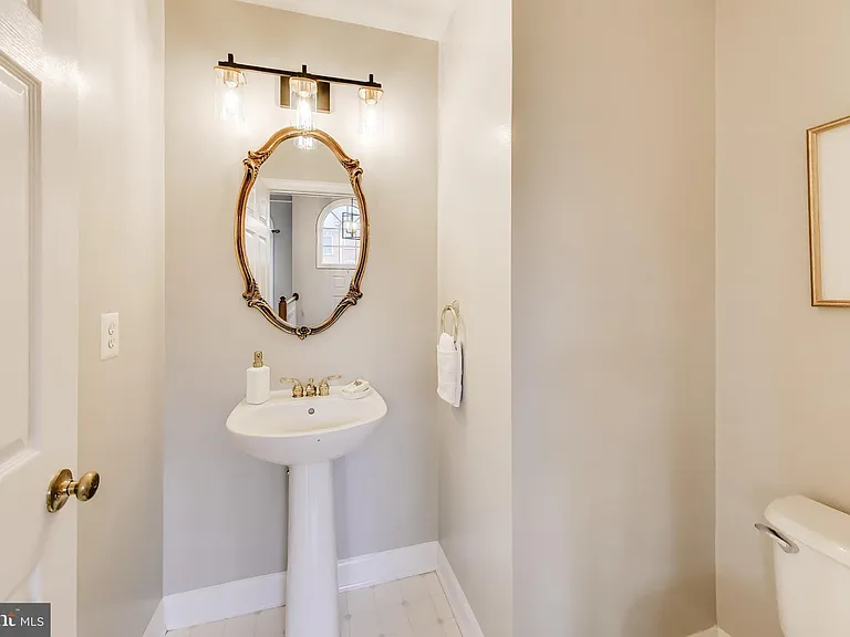 8026 Kidwell Town Ct — Photo 17