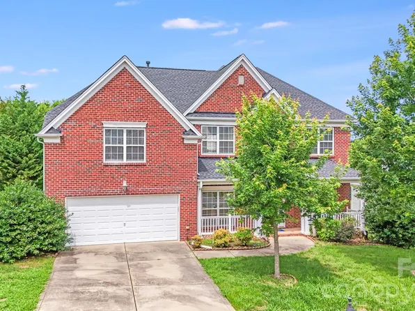 6227 Castlecove Rd, Charlotte, NC 28278
