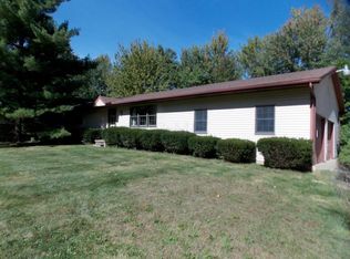 7377 Lewis Center Rd, Westerville, OH 43082