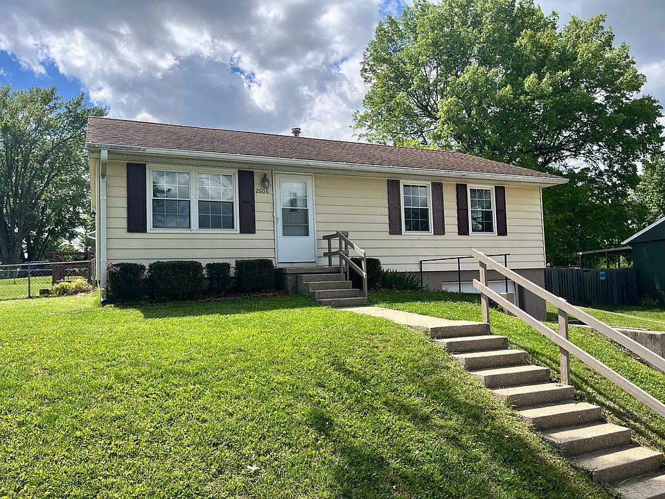 1st image of 2606 Evergreen Ln