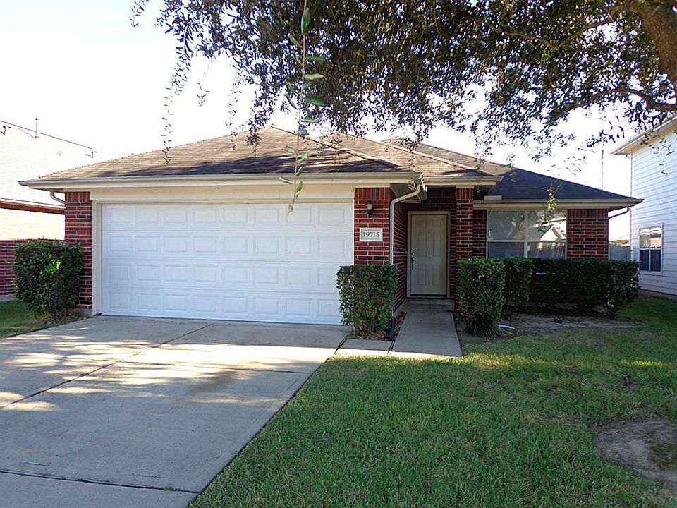 1st image of 19715 Whispering Hollow Ln
